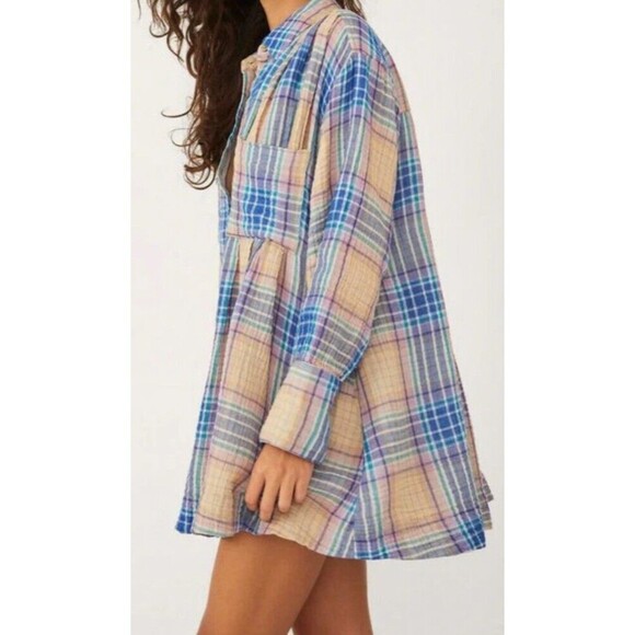 Free People (L) Voyage Shirtdress Plaid Gauzy textured in Sunrise Combo Pockets - Picture 2 of 16